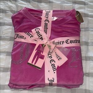 Juicy Couture Fuchsia Velour 3 pc pajama Set